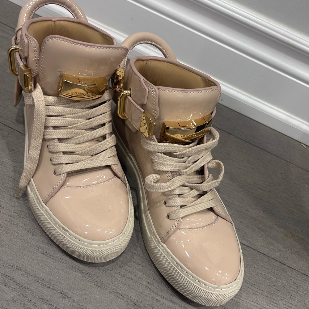 Buscemi Cream Sneakers Luxurious Comfort